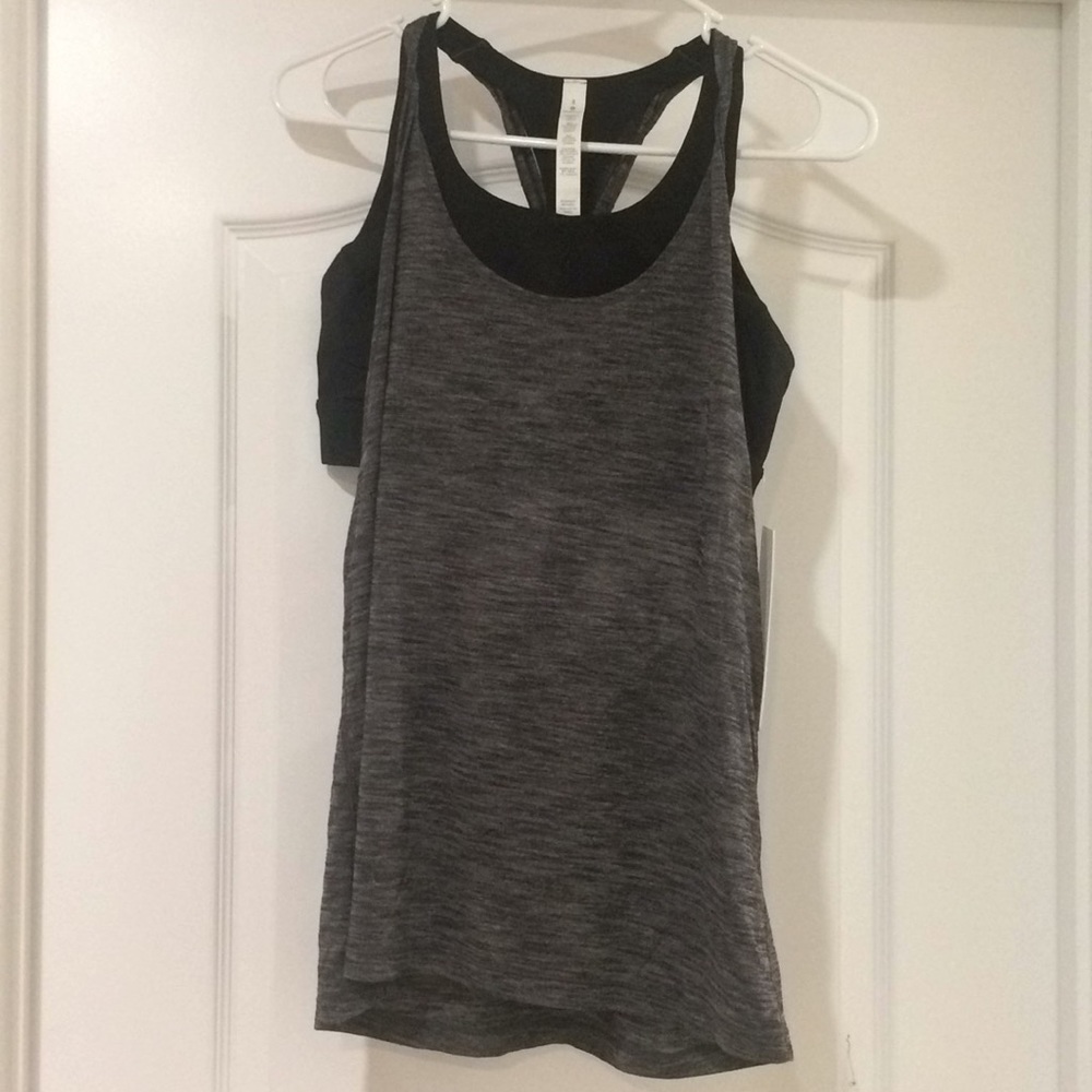 LULULEMON Women’s Twist and Toil Tank